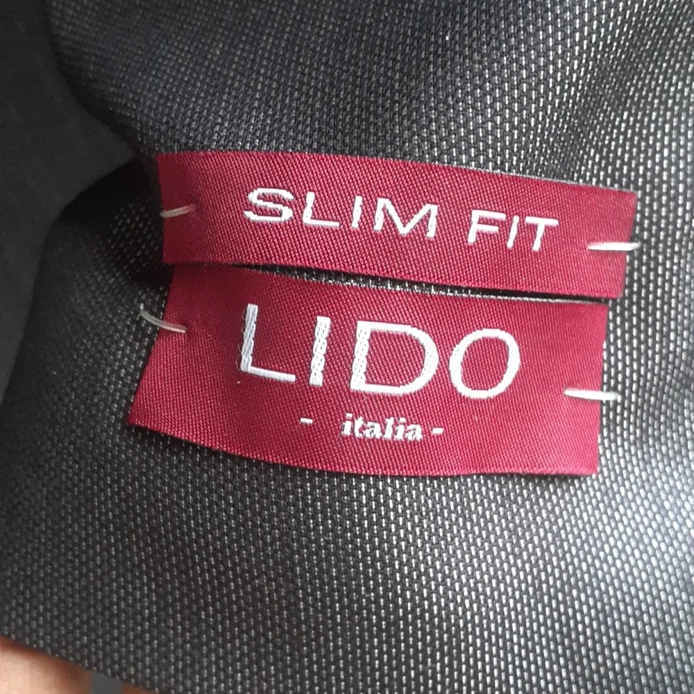 Lido Italia Slim Fit Suit Gray 2-Piece Suit Jacket 42R Pants 36R